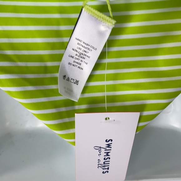 Swimsuits For All striped bikini set, size 6 - Picture 8 of 12